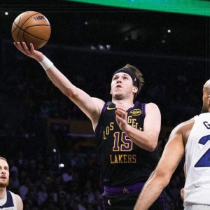 九游游戏-大胜！东契奇31+11，里夫斯31+7，湖人重返第四，老詹结局也注定